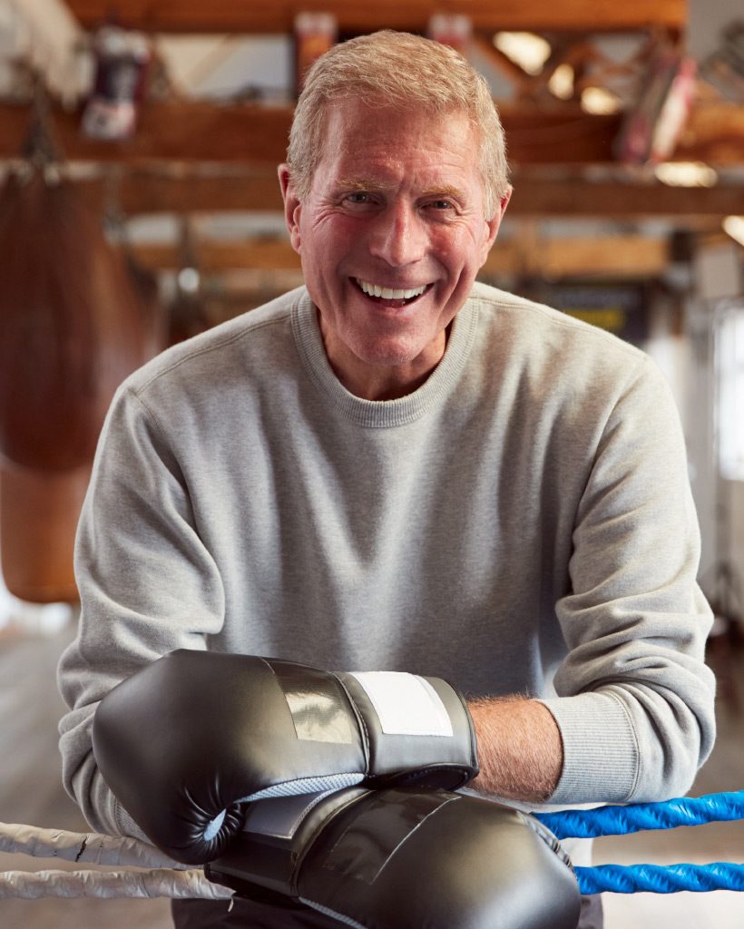 senior-male-boxer-in-gym-wearing-boxing-gl-JTC3H9X.jpg